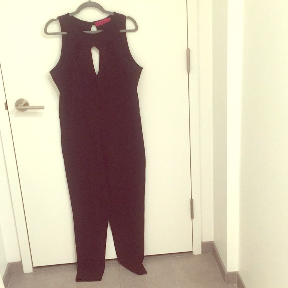 Chest Detailed Jumpsuit